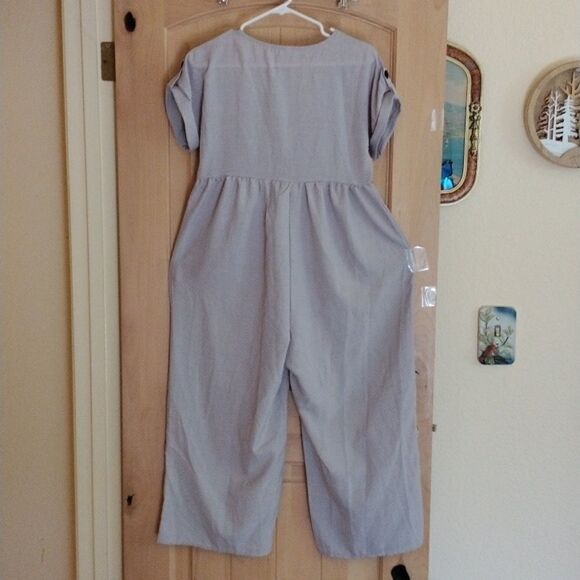 Jumpsuit in Light Taupe - Picture 6 of 14